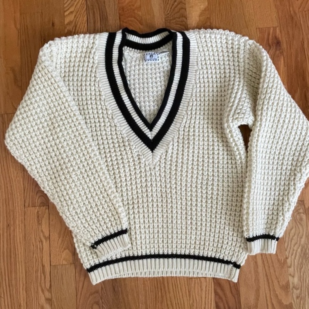 Coastal Chic V-Neck Sweater Classic Preppy